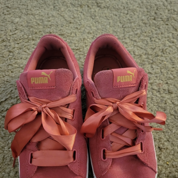 Puma Suede Vikky Platform Ribbon Sneaker - Picture 7 of 8